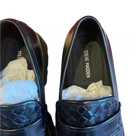 Steven Madden NWT Strand Elegant Black Woven Loafers for Men - Picture 3 of 6